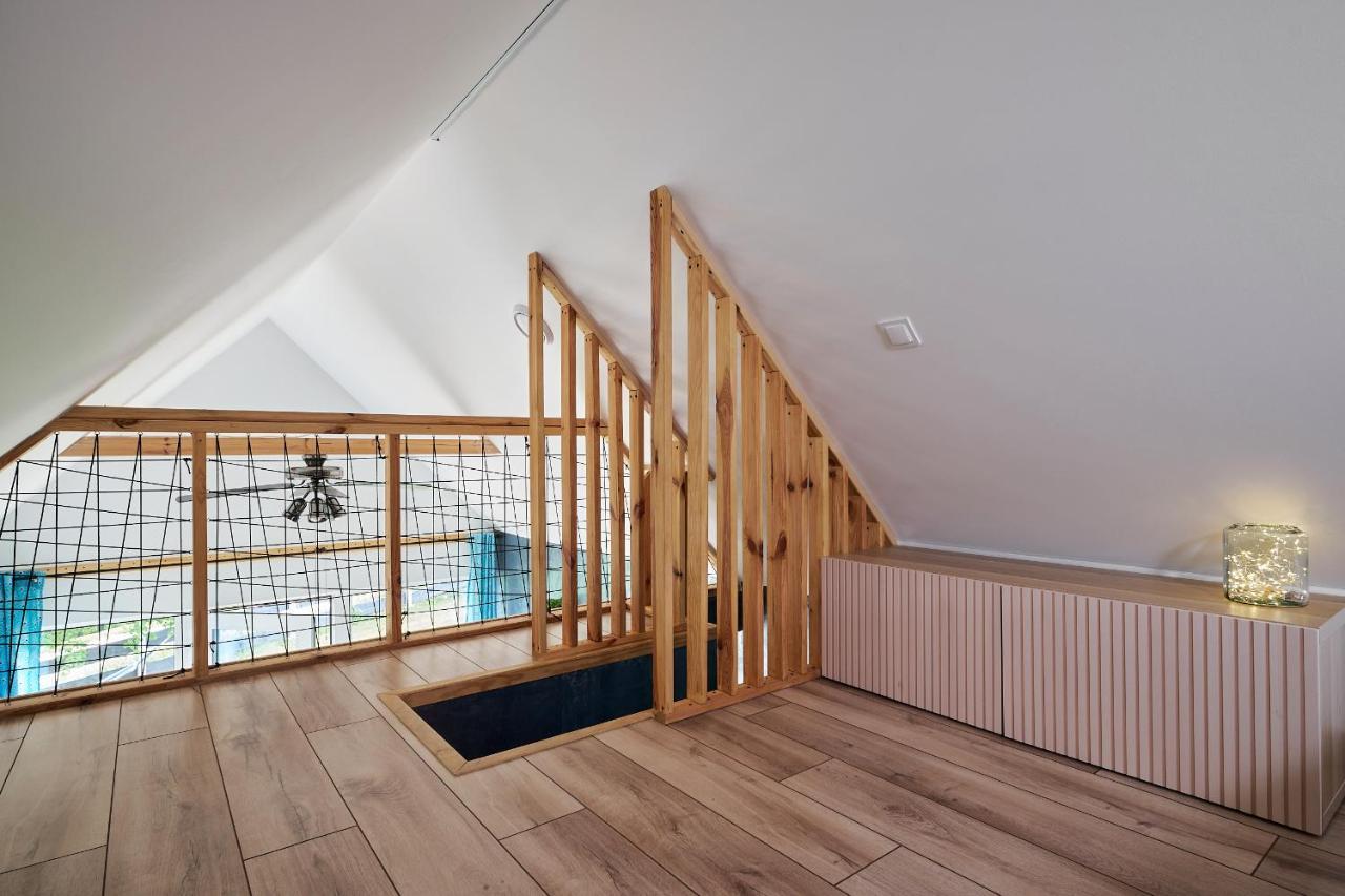 Sarnia Laka Domek 1 Z Prywatnym Jacuzzi Stronie Slaskie Bagian luar foto