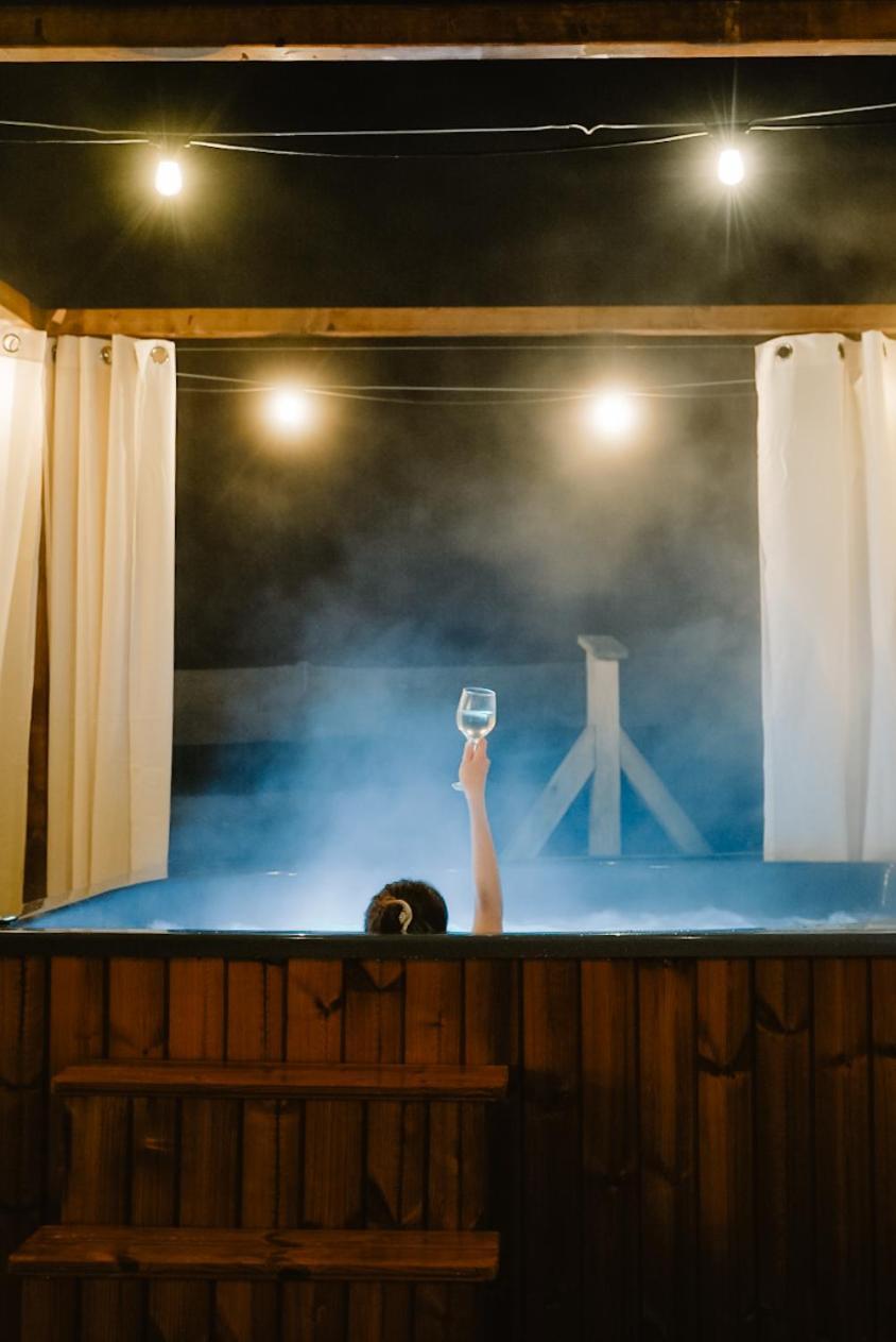 Sarnia Laka Domek 1 Z Prywatnym Jacuzzi Stronie Slaskie Bagian luar foto